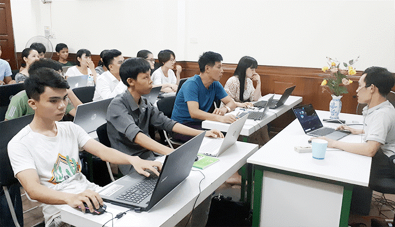 Vinaenter Academy - Trung Tâm Đào Tạo Digital Marketing Đà Nẵng uy tín 